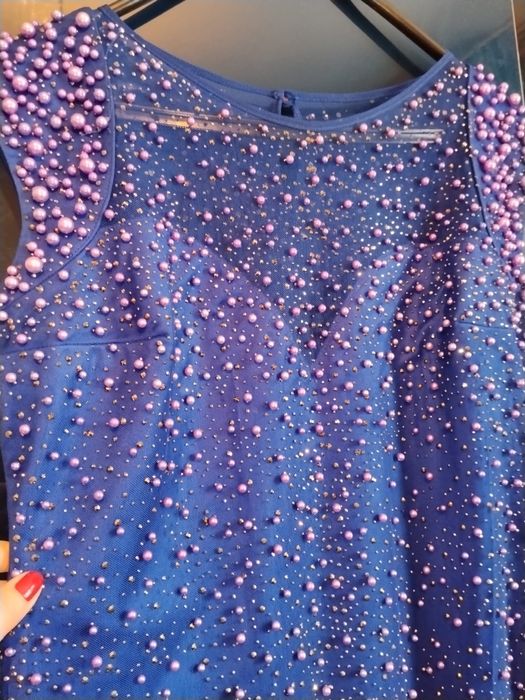 Вечерние платья.