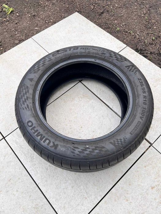 OCAZIE! Set complet anvelope vara KUMHO ECSTA 235/55  R18 100V SUV DOT 5024/ Decembrie 2024 NERULATE