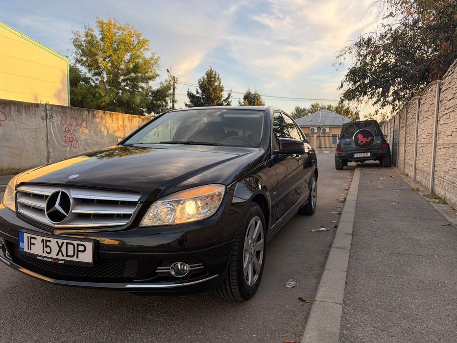 MERCEDES-BENZ C-Class 2011 — imagine 2