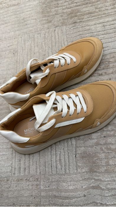 Кроссовки Michael kors