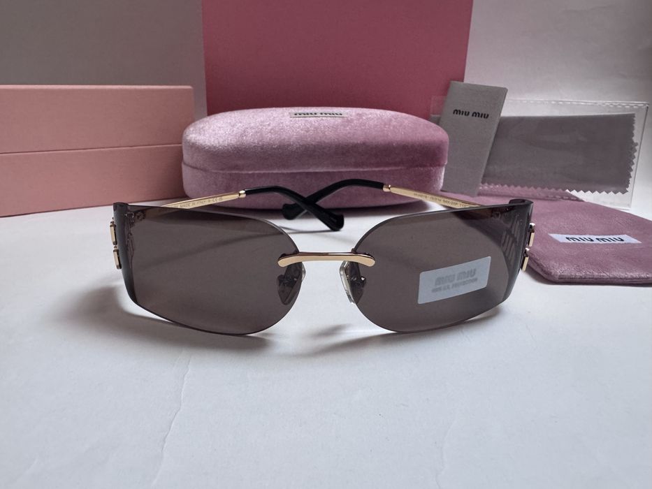 Ochelari de soare Miu Miu MUA51S 75-14 110, Noi