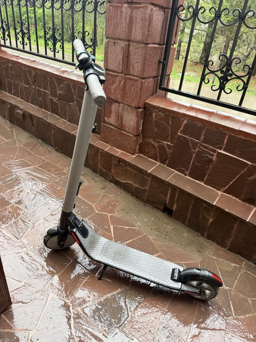 Электросамокат Ninebot