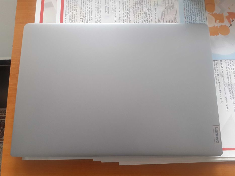Laptop Lenovo IdeaPad 3 cu licență  Windows 11