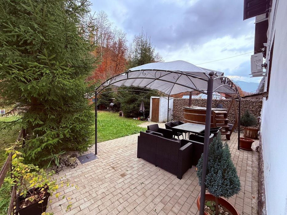 Vand sau schimb Cabana/Casa de vacanta Boga Pietroasa Padis