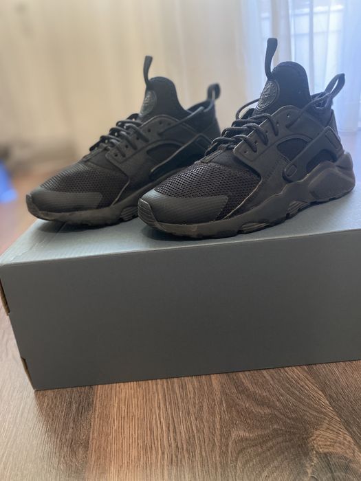 Дамски маратонки Nike Huarache