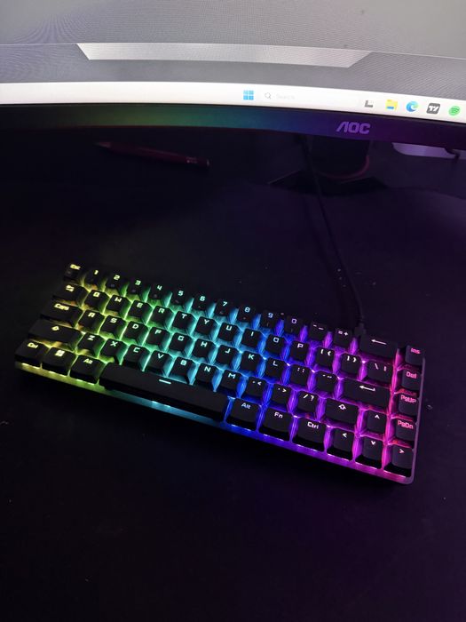 Tastatura mecanica Asus Rog Falchion in garantie