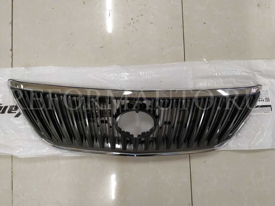 Решетка радиатора на Лексус Рх330/ Lexus RX330/ 2004