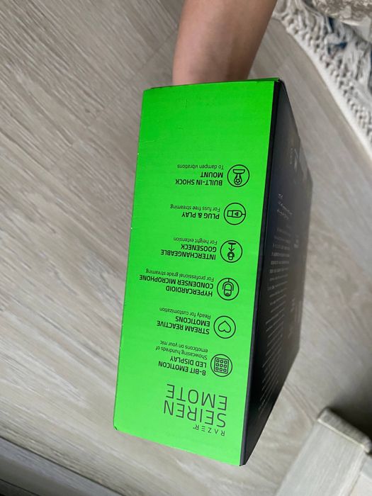 Razer seiren emote / NEW