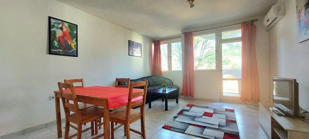 Дава се под наем Тристаен апартамент в Пловдив, Младежки Хълм - 95 кв.м за 500 € - Снимка #2