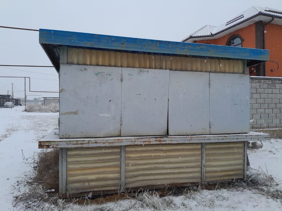 Продаётся металический киоск!