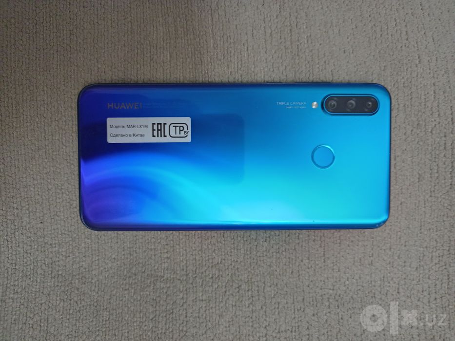 Смартфон Huawei P30 Lite