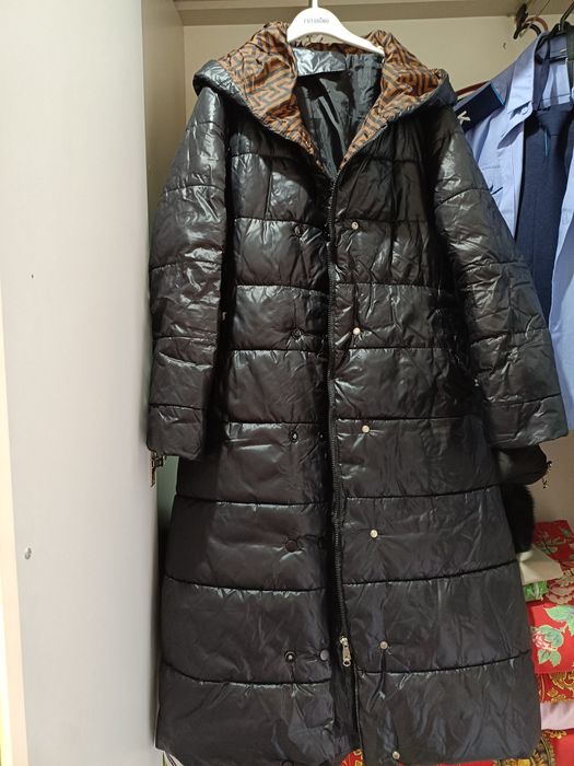 Продам куртку весна