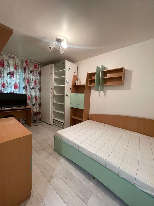 Inchiriez garsoniera Rahova