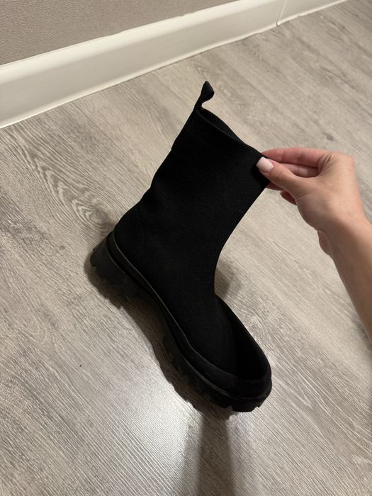 Продам женские ботильоны