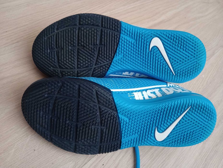 Маратонки Nike, разм 34, стелката е 21,5