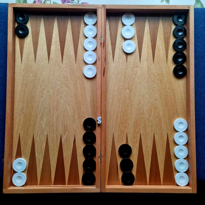 Класическа Дървена BG Табла