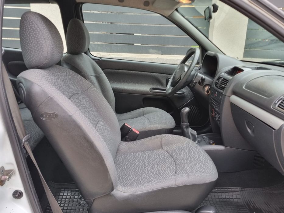 RENAULT Clio 2010 — imagine 5