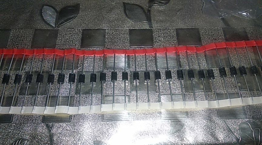 TVS диод SM8S30A, MOSFET 40n06 и 25n05, диод 1n5400