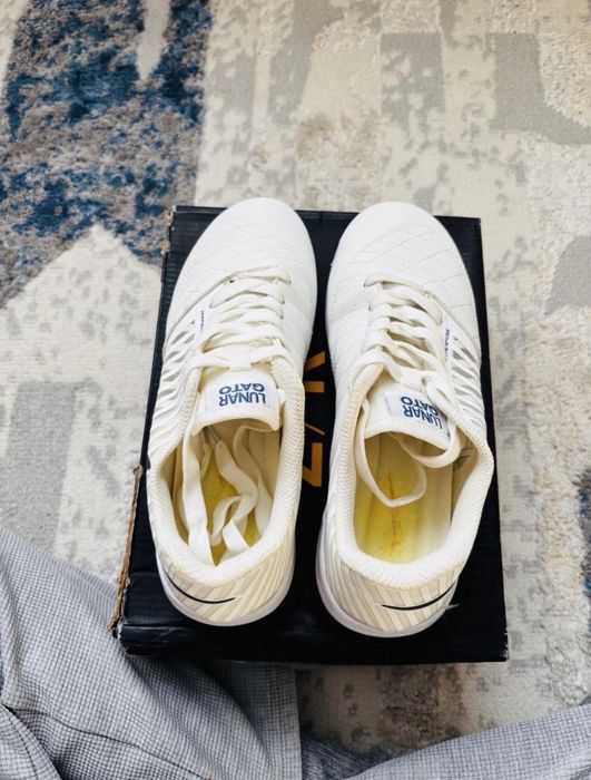 Футзалка. Lunar Gato. Кеды.