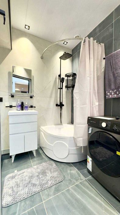 продается 2/5/9 на: Цуме