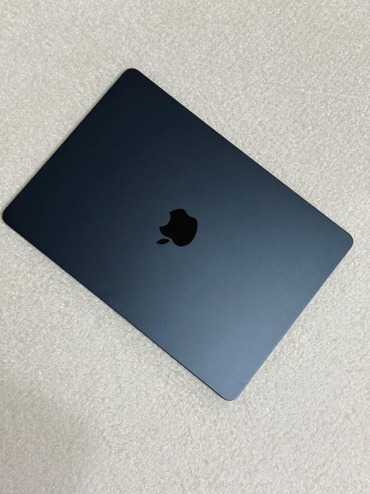 Macbook air M2 2022
