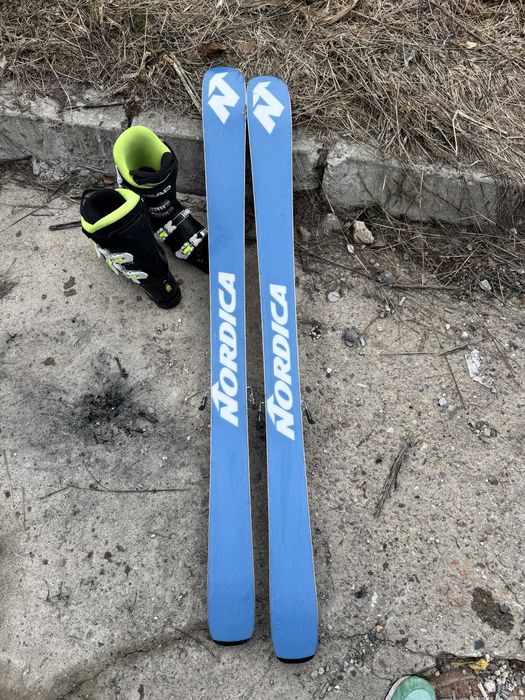 Детски freeride ски Nordica Enforcer 80 140см + обувки Head 25 Mondo размер.