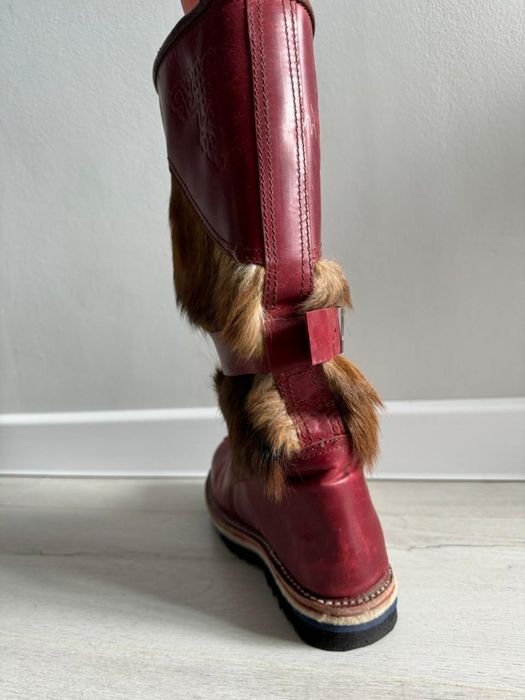 Унты, натуралтный мех волка