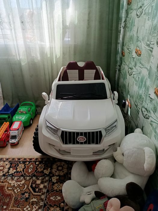 Продам машину, мотоцикл, пианино