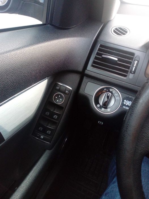 mercedes-benz avangarde break