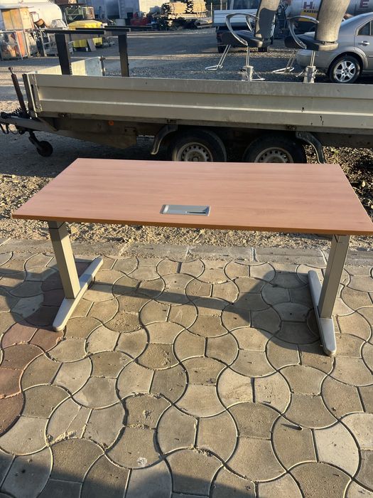 Masa birou electrica reglare pe inaltime