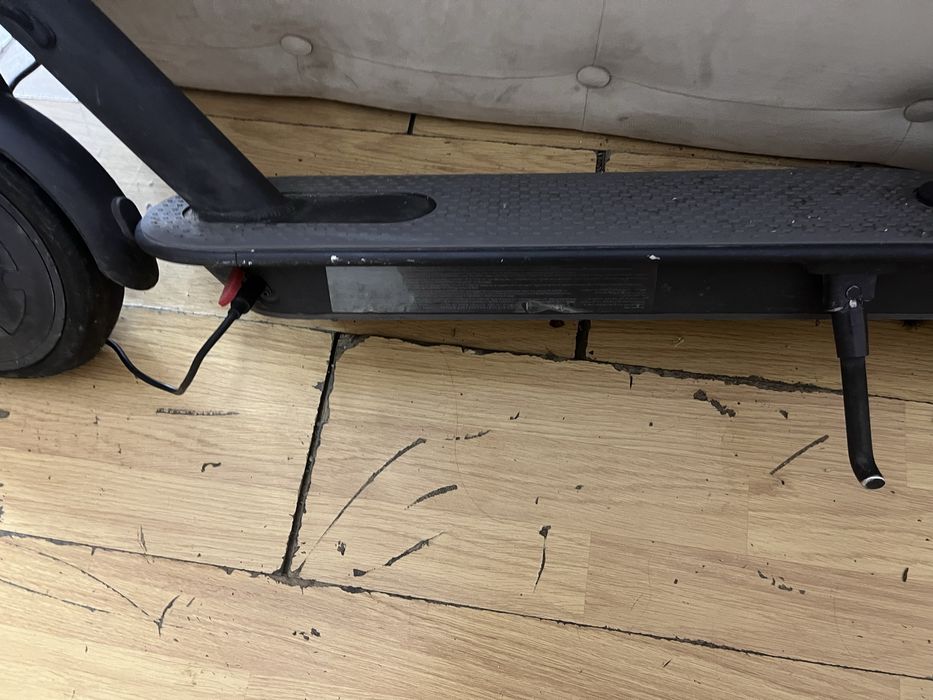 Xiaomi Mi Electric Scooter
