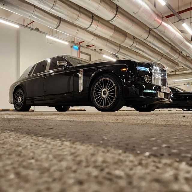 Rolls royce phantom mansory