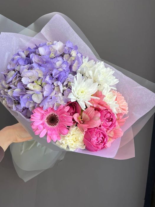 Цветы подарки розы