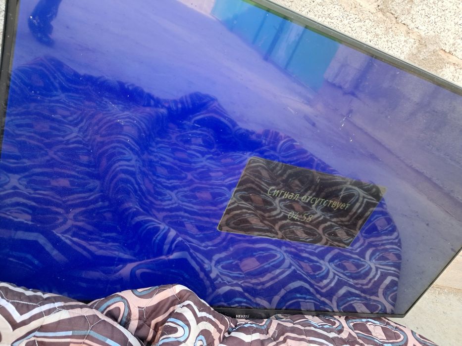 Телевизор Vestel 107см