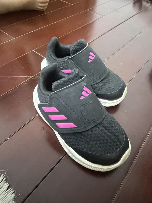 Кросовки Adidas 22 размер