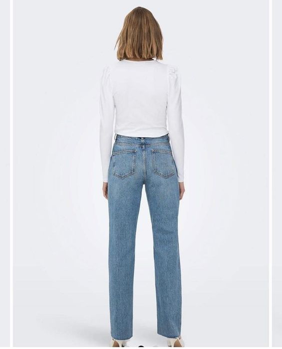 дънки с висока талия размер 38 М-Л Zara, Reserved