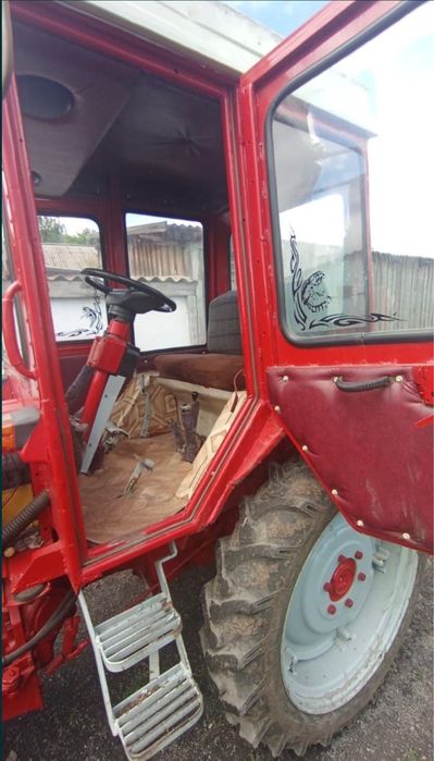 Продам трактор Т 25