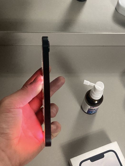 iphone 16 e 256гб почти новый срочно