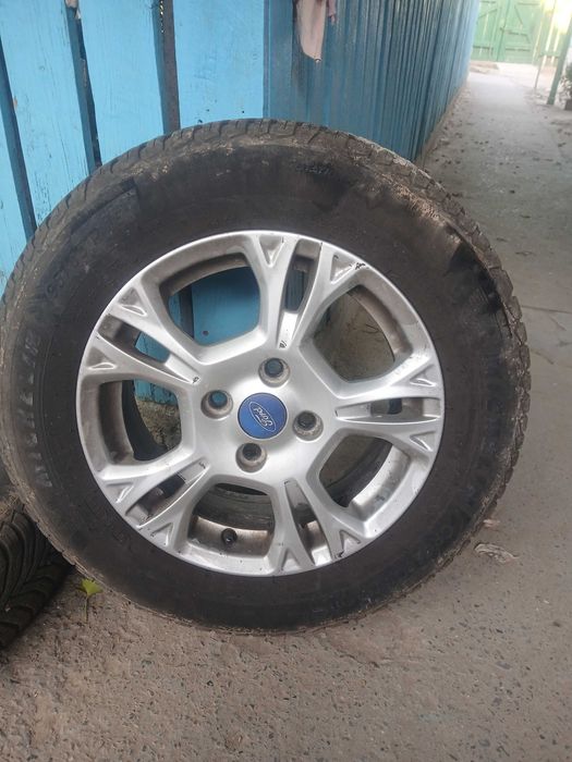 Vand Jante 4×108 R15 cu cauciucuri Michelin 195/65 R15