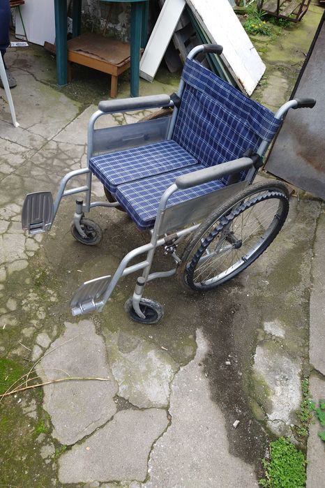 Инвалидна количка