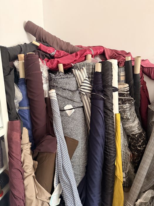 Matase naturala, stofe in carouri, materiale textile de vanzare