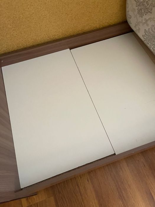 Продам кровать.В хорошем состоянии.