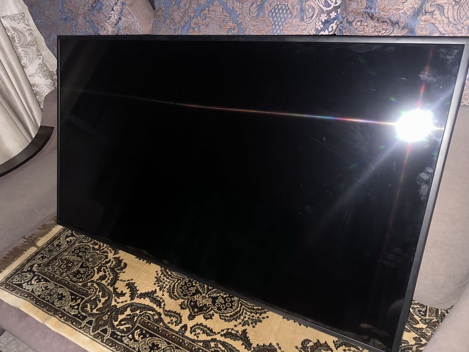Samsung 127 см. Смарт тв.