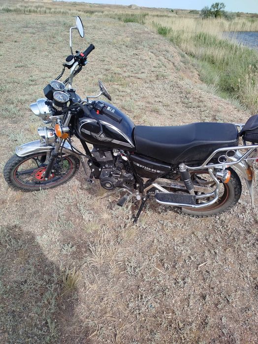 Продам мотоцикл DAYUN G200