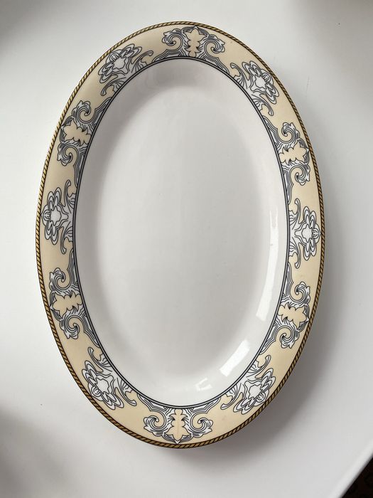 Набор посуды . 51 предмет