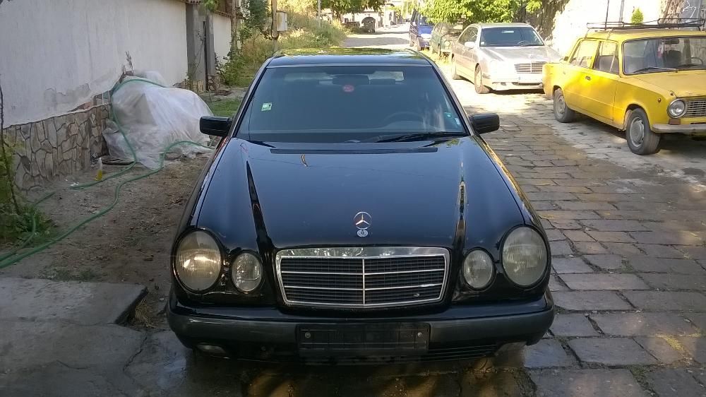 mercedes E200 W210 на части