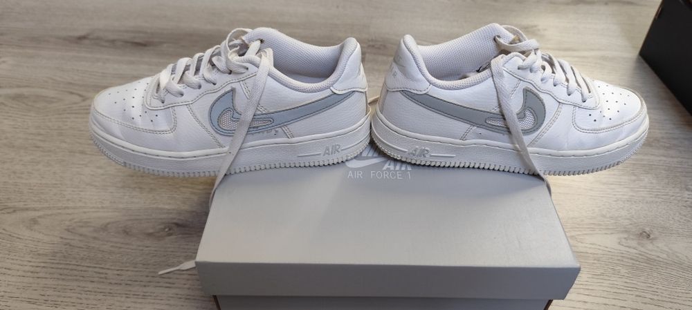Nike Air Force 1 mărimea 35.5