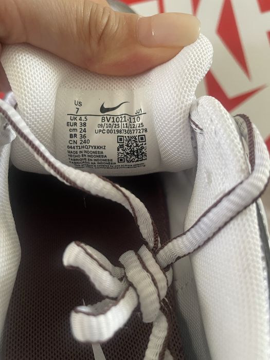 Кроссовки Nike P 6000
