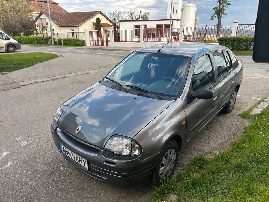 Renault Clio 2001