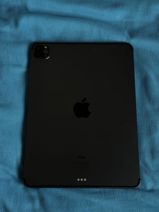 iPad Pro 11" (3rd Gen) 256GB – ca nou + Pencil + husă + folie